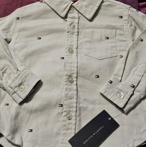 Tommy Hilfiger Set - Picture 2 of 3